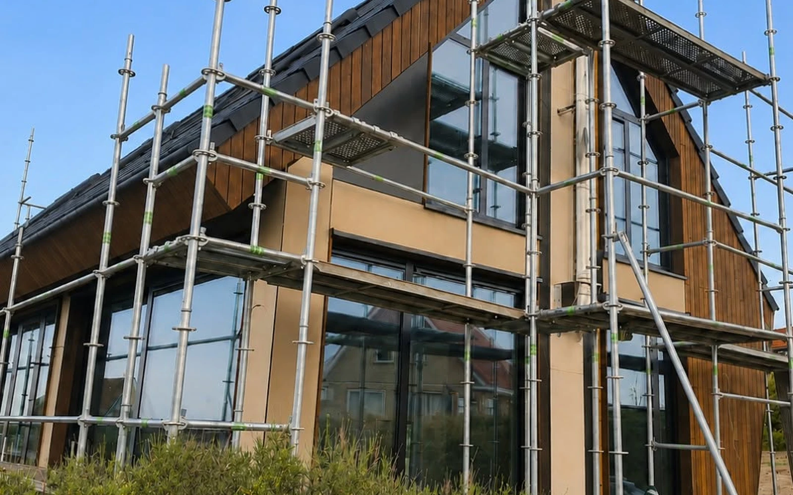 Dutch Timber–Steel Hybrid Residence in the Netherlands