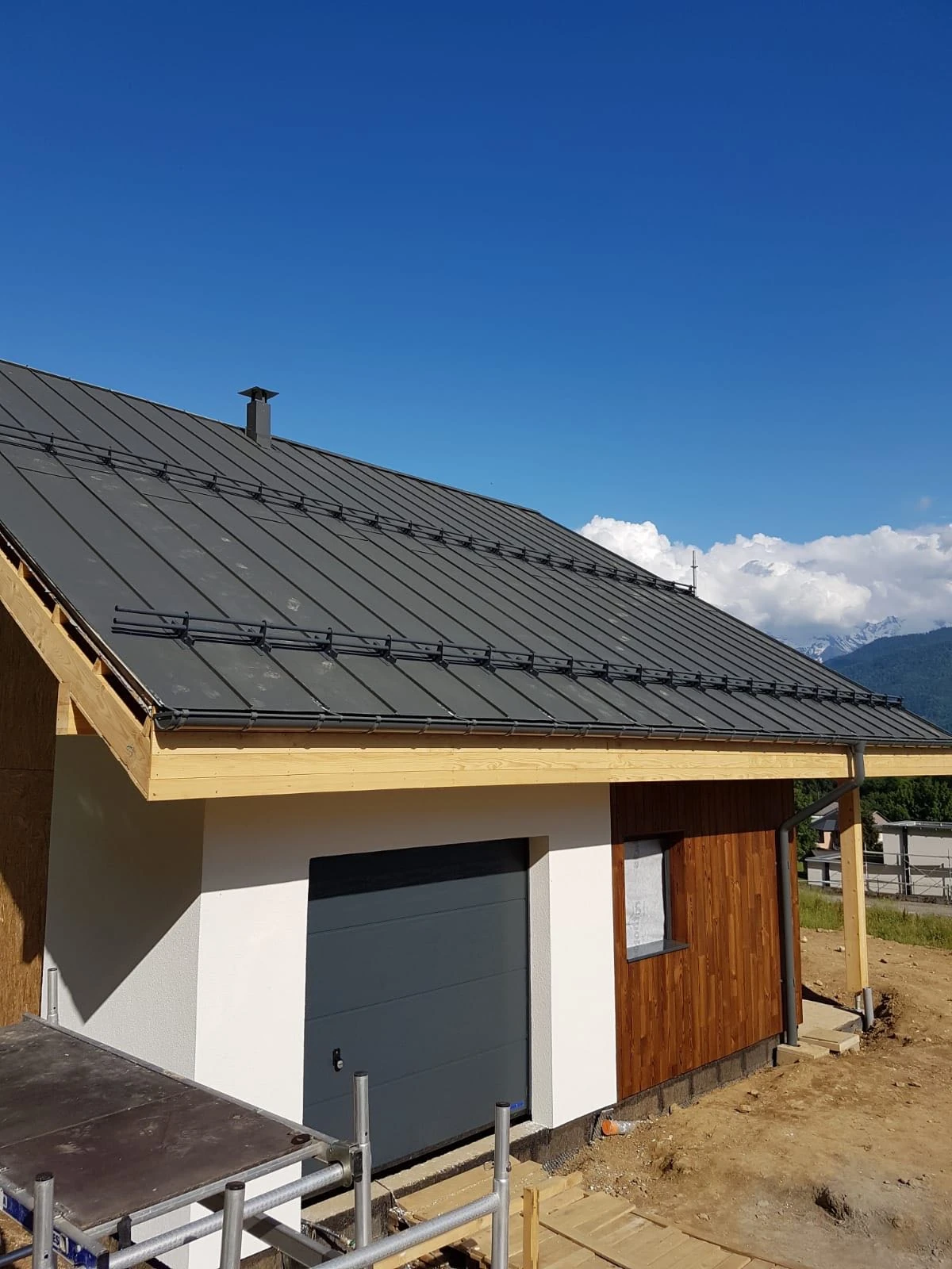 Freterive timber residence roof and garage detail