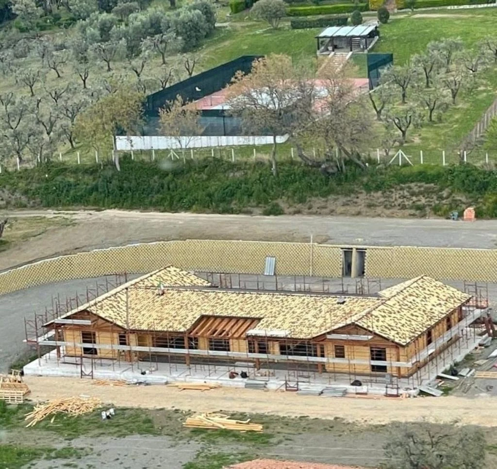 Aerial view of the Nordic System residence under construction in Italy