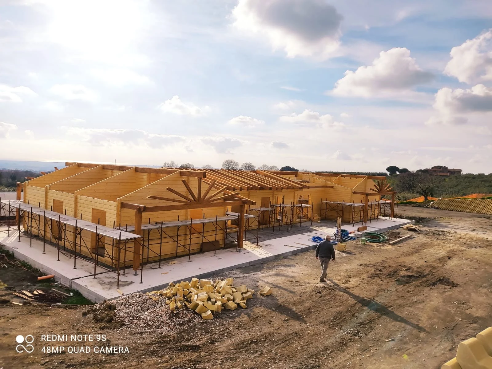 Italian Nordic System two-family residence during construction