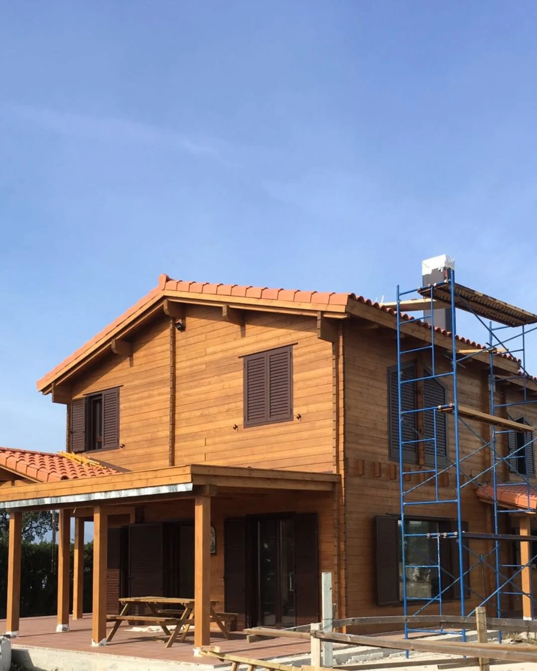 Palafols Log House house in Spain