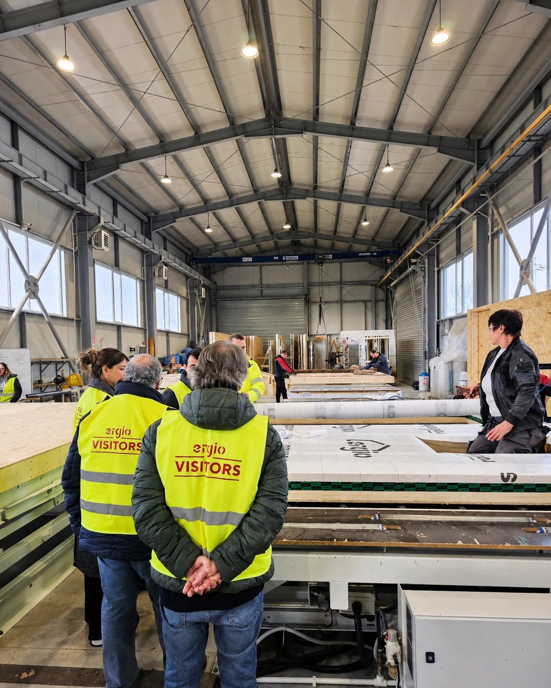 Visita a la fábrica ERGIO y coordinación de proyecto en la producción de paneles de madera